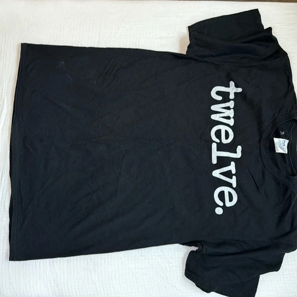 Black Polyester Cotton Classic Short Sleeve T-Shirt “Twelve Design” size M - Picture 3 of 10